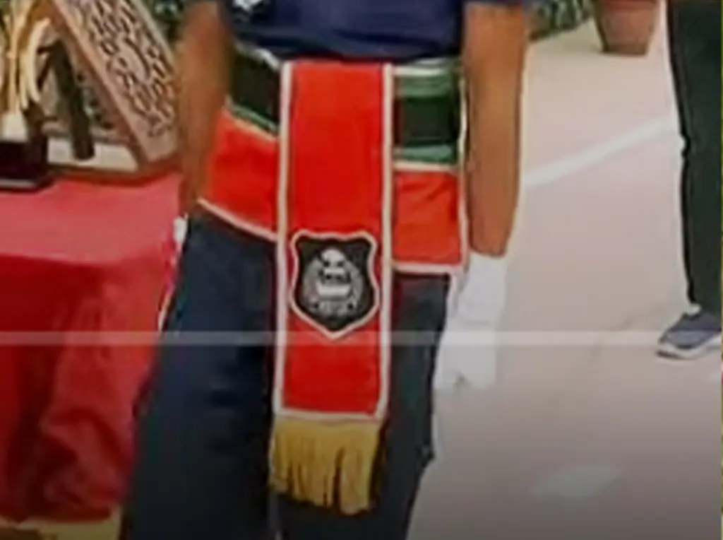 Komar-Bandhani.webp